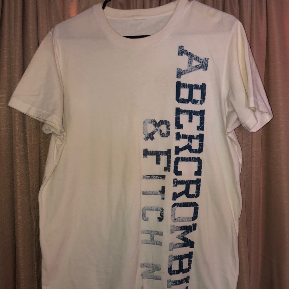 Abercrombie tee
